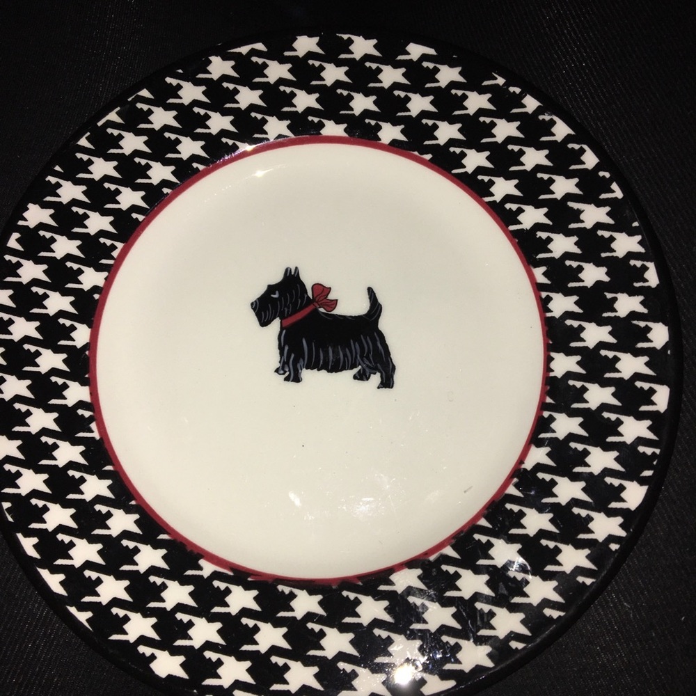 Listing for small lovely small Scottish Terrier.
